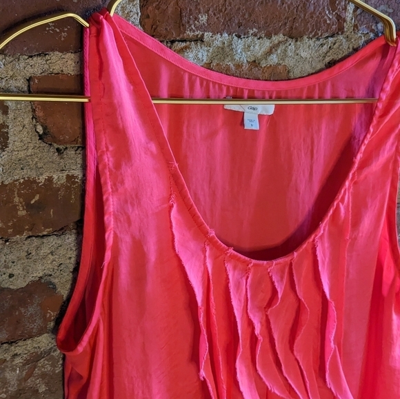 Gap Small Florescent Pink Tank Top Blouse w/ Frayed Accent - Picture 2 of 9